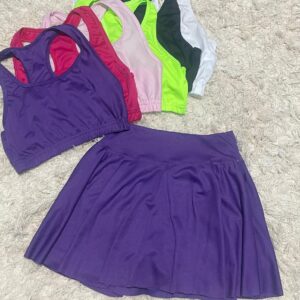 Conjunto deportivo top y shorts pollera